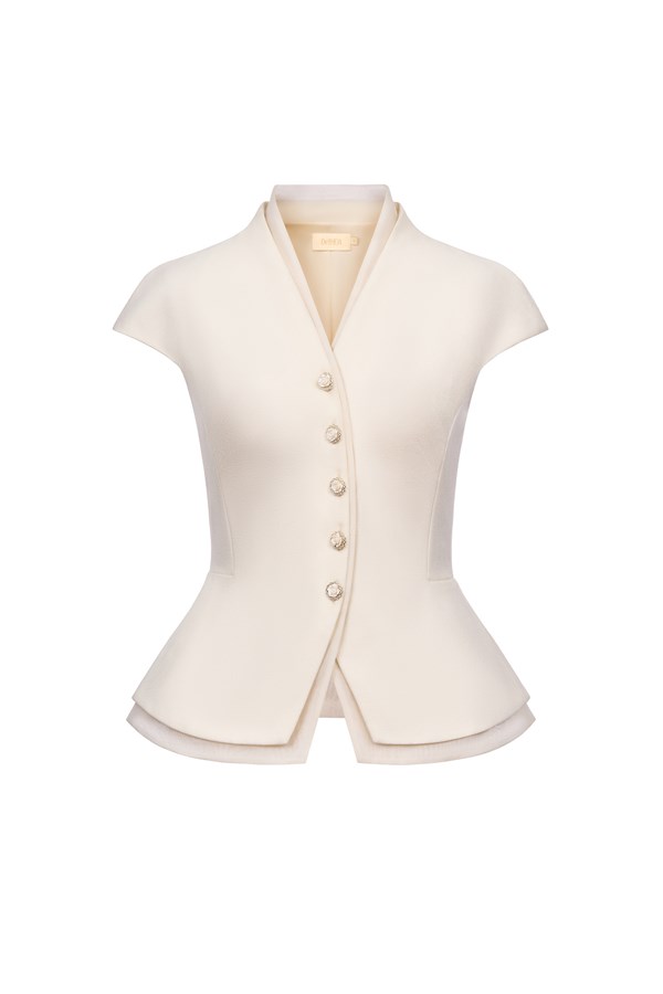 Daphne Blazer